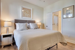 Rumah (6 Bedrooms) | Interior