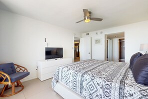 Apartment (3 Bedrooms) | Interior - All-suite Coastal Retreat: Suntide III - Unit 405 (South Padre Island)