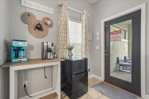 Interior - Luxury 5 Bed 4 Bath with Pool and Resort Clubhouse - Minutes to Disney (Kissimmee)