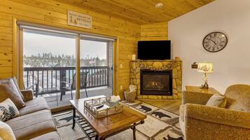 Apartment (2 Bedrooms) | Front of property