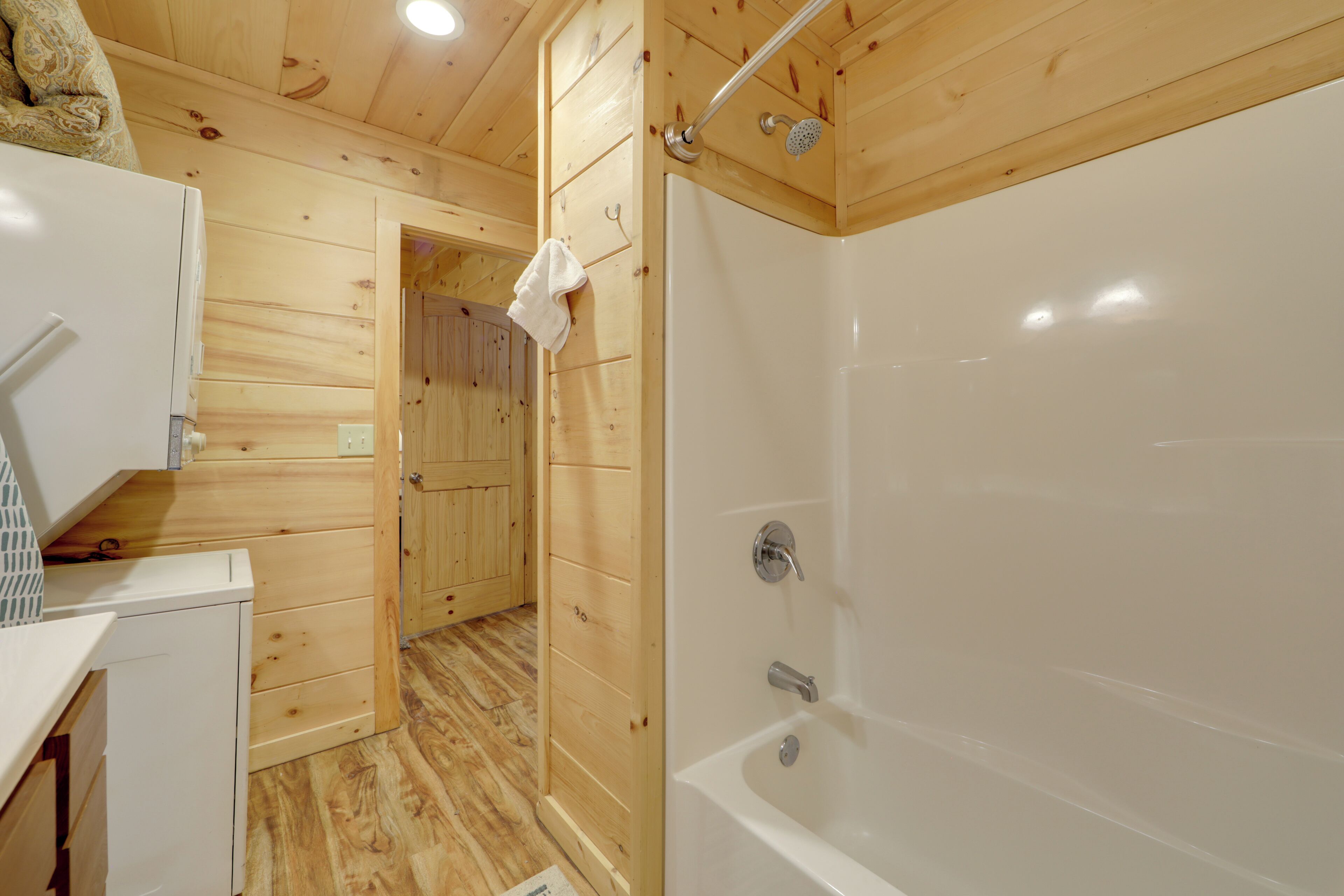 House (1 Bedroom) | Interior