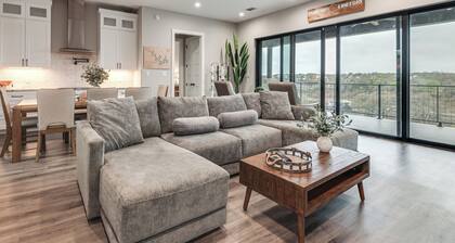 Hot Tub, Dock & View! Lakefront Marble Falls Home