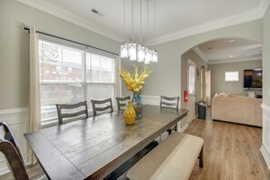 House (4 Bedrooms) | Interior - 2 Blks to Beach! Family Home w/ Hot Tub in Norfolk (Norfolk)