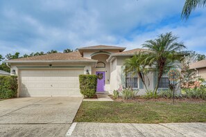 Interior - Private Pool & Lanai: Wfh-friendly Seffner Retreat (Seffner)