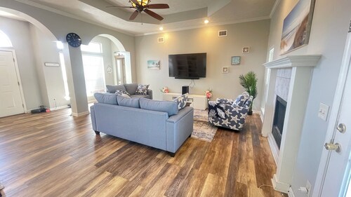 Comfort and Calm Near the Coast