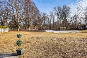 House (1 Bedroom) | Interior - 3 Mi to Belmont Stakes! Pet-friendly Home w/ Patio (Saratoga Springs)