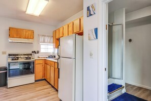 House (1 Bedroom) | Interior - 3 Mi to Belmont Stakes! Pet-friendly Home w/ Patio (Saratoga Springs)