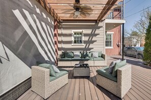 Interior - Walk to Dtwn & Rail Trail: Family Home in Lebanon (Lebanon)