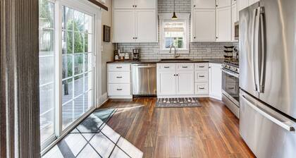 Walk to Dtwn & Rail Trail: Family Home in Lebanon