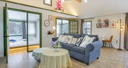 Lakeside Charm! Updated Home Near Mtn Creek Resort