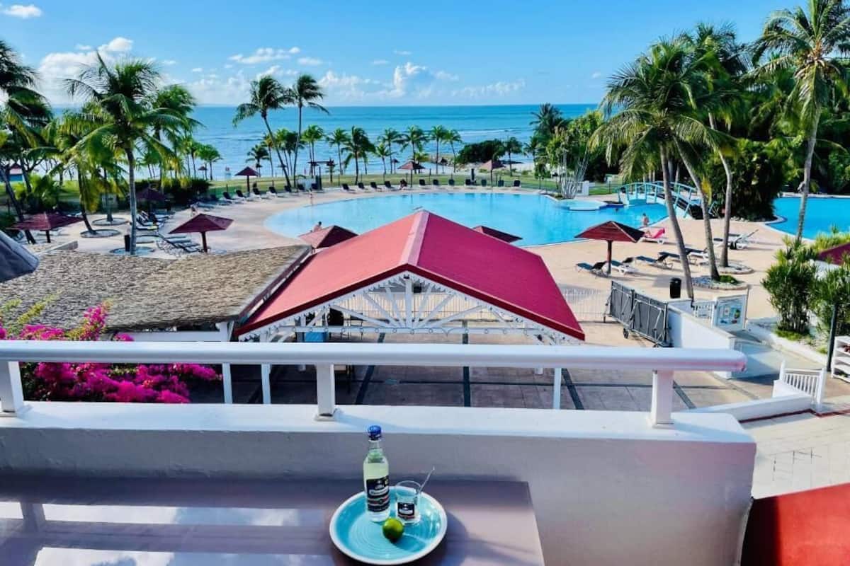 Appartement 2 chambres vue mer et piscine | Terrasse/Patio