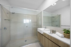 Apartment | Badezimmer