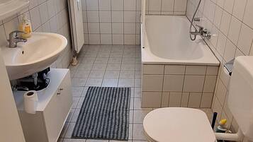 Apartment, 1 Schlafzimmer | Badezimmer