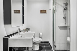Apartemen | Kamar mandi