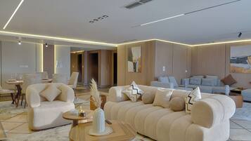 Executive-Apartment, 4 Schlafzimmer, Klimaanlage, Flussblick | Wohnbereich