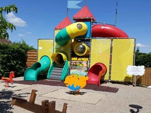 Children’s area - Cozy mobile home with terrace - 3 guests (Girac)