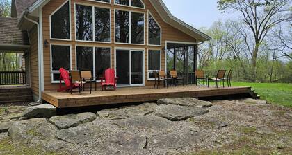 Maple Alley Retreat on Pelee Island