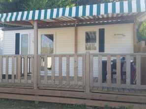 Terrace/patio - Cozy mobile home with terrace - 4 guests (Anduze)