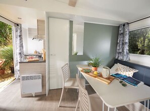 Dining - Mobile home with terrace - 4 guests (Anduze)