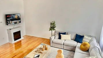 Smart-TV, Kamin