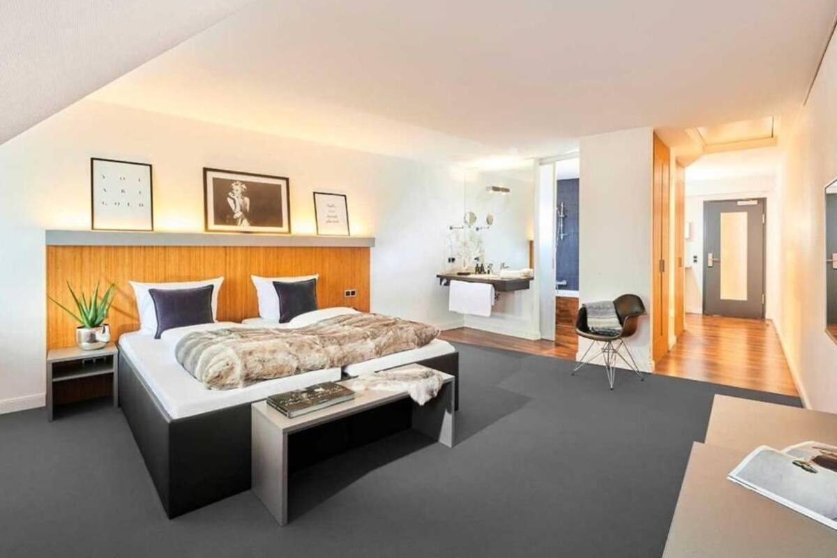 Comfort Apartment, City View