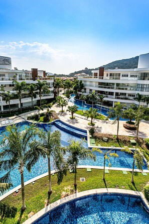 Pool - 100m from the Beach | Resort Club #CHA17 (Florianópolis)