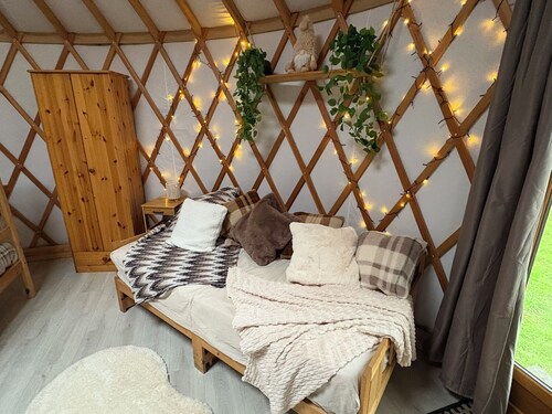Contemporary yurt
