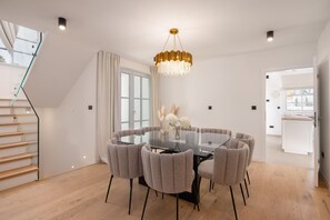 Villa | Restauranger
