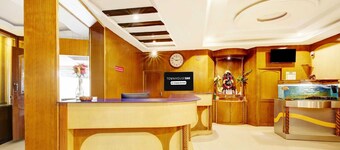 Deluxetownhouse Oak Mysore Palace