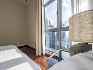 Premier Suite, 2 Bedrooms, Balcony, City View - Royce Residences KLCC by CREMES KL (Kuala Lumpur)