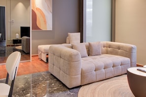 Premium Suite, 1 King Bed with Sofa bed, Balcony, City View - Royce Residences KLCC by CREMES KL (Kuala Lumpur)