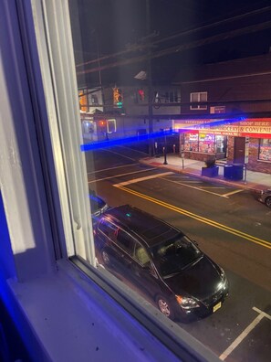 Interior - Lovely 3-bedroom apt Park Ave 2 freshly renovated (Guttenberg)