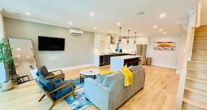 Modern 4BR 2.5BA Duplex For NYC