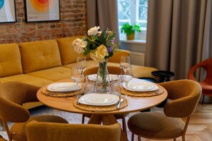 Dining - Ochota Apt - Balcony, Parks Nearby - by Rentujemy (Warszawa)