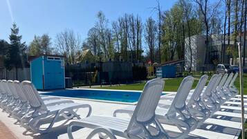 House | Pool