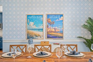 Dining - St Augustine Luxury Retreat- Pool + Walkable Location (St. Augustine)