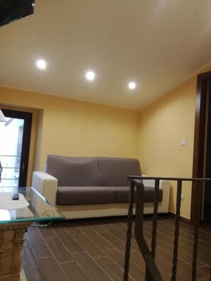 Family Studio | Living area