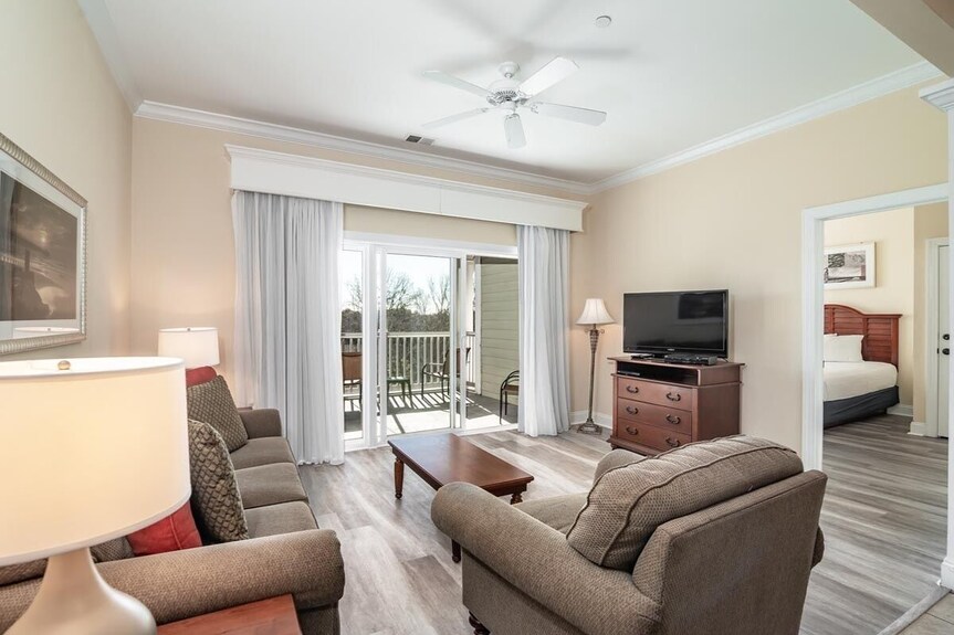 4 Bright Family Suites + Private Beach Access & Lazy River Near Brookgreen - Murrells Inlet, SC