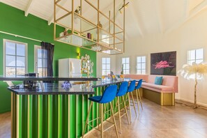 Dining - Modern Apt w/ Sea View & Pool | Jan Thiel (Willemstad)