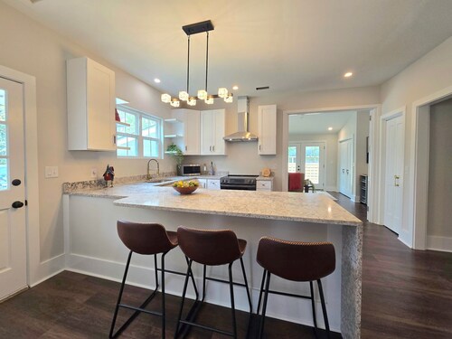 Beautiful 3-bedroom house in enchanting Pembroke-30 minutes from Savannah