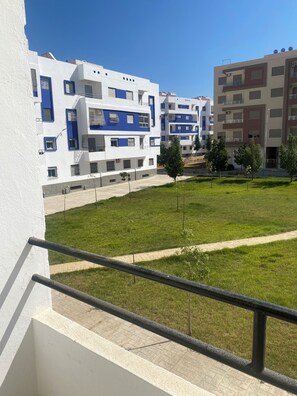 Property grounds - Woven Calm • 2BR Near Beach, Gateway to Chefchaouen (Martil)