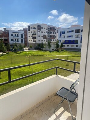 Property grounds - Woven Calm • 2BR Near Beach, Gateway to Chefchaouen (Martil)