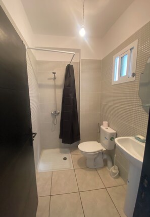Bathroom - Woven Calm • 2BR Near Beach, Gateway to Chefchaouen (Martil)