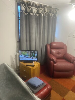 Slaapzaal, 1 slaapkamer | Woonkamer