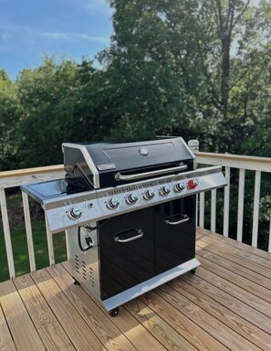 Property grounds - Entire 4bedroom House - Secluded Ozark Escape (Reeds spring)