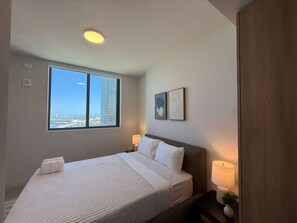 Room - 501 First Miami 2BR/2BA Corner Ocean View Residence #2912 (Miami)