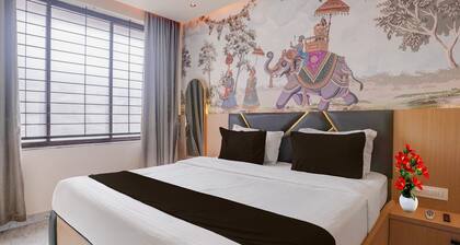 Super Townhouse Oak Dharwad