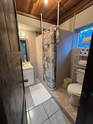 Shower, hair dryer, soap, toilet paper - The Gathering Place (Spanish Lookout)