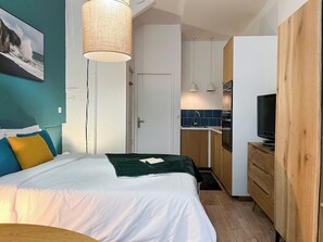 Room - L'Oasidénia Rouen - Cosy & Elegant - Hyper Centre - Railway station 2 min away (Rouen)