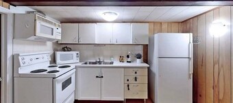 Private room in Shared Basement